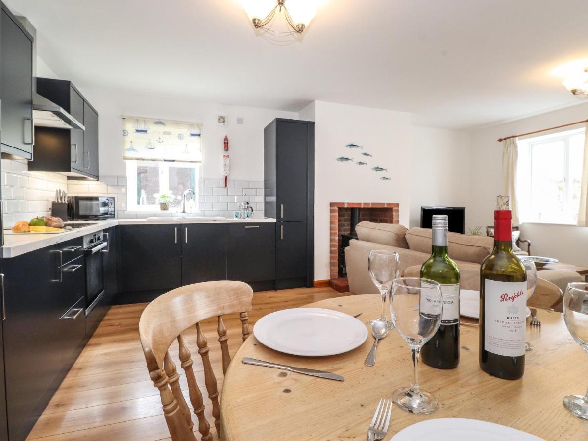 30 Union Street Villa Seahouses Bagian luar foto